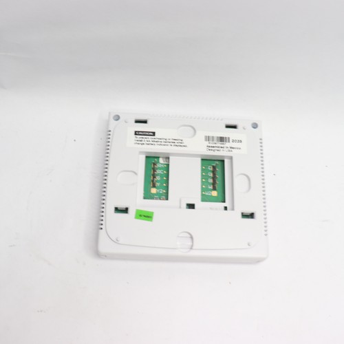 Digital dual powered - digital, dual-powered