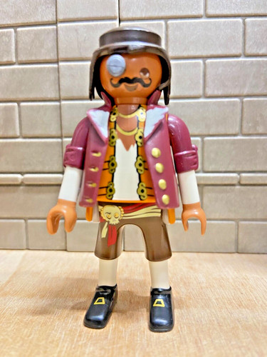 Playmobil personnage pirate - personnage,