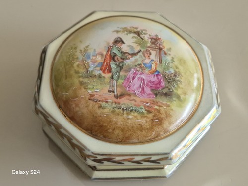 Bonbonnière ancienne - bonbonnière,