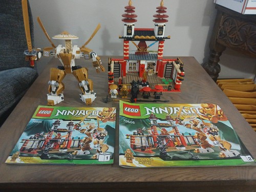 Lego ninjago temple - lego, light