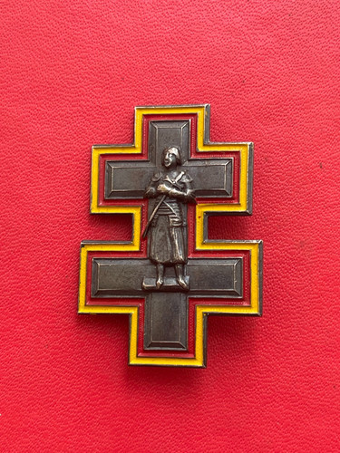 Bel insigne broche - , croix