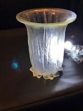  LALIQUE OPALESCENT VASE - ART DECO 1925 