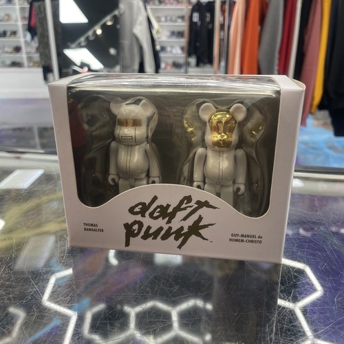 Brand new medicom bearbrick - new,