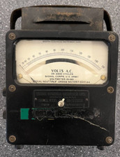 Voltmètre vintage U.S. Army