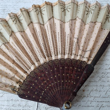 Rare Eventail Ancien Monture