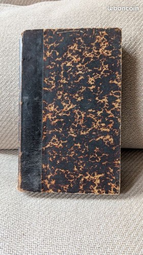 Ancien livre droit - de,