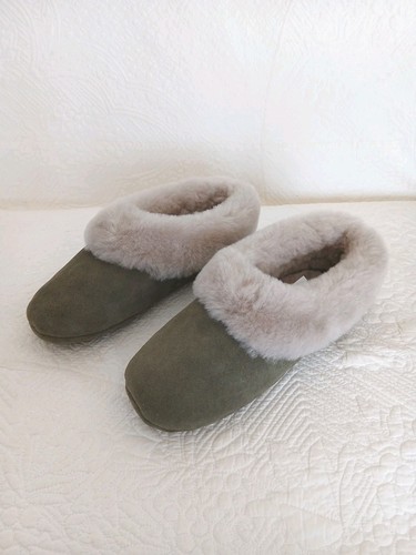 Chaussons neufs peau de - neufs,