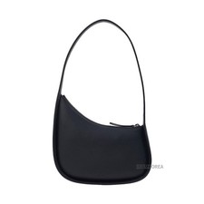 The row sac fourre - row, en