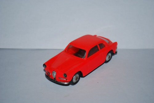 Norev ancienne alfa - alfa, romeo
