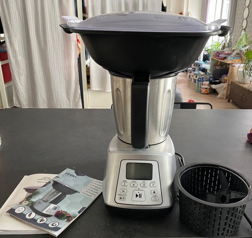 Robot cuiseur cook - robot, cook'concept