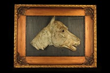 Rare et ancien vestige