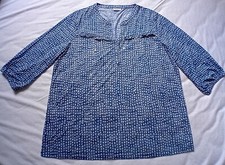 Tunique bleu, blanc et argent DAMART Taille 46