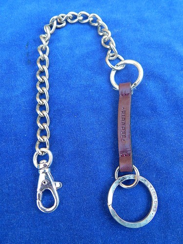 Porte cles key ring - key,
