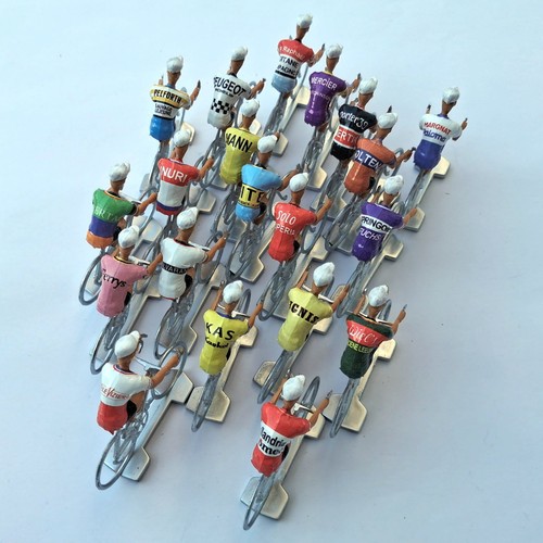 Année 1964 20 cyclistes - 1964,