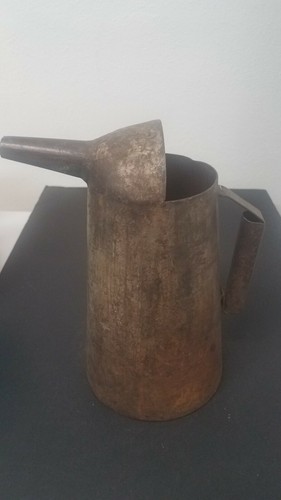 Vintage metal gallon - , bulk