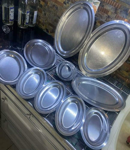 Lot plats plateaux en - plats, et