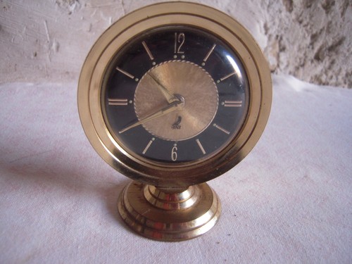 Ancien petit reveil - ancien,