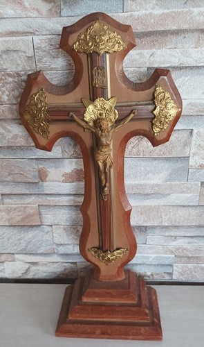 Grand crucifix bois - en,