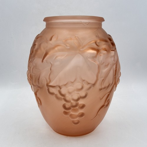 Vase verre moulé dépoli - moulé,
