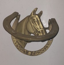 FER A CHEVAL EN LAITON VINTAGE ET HEURTOIR DE PORTE TÊTE DE CHEVAL