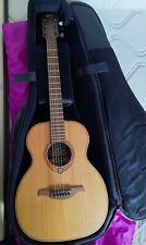 GUITARE LAG TRAVEL CEDAR ET SA HOUSSE, NEUVE