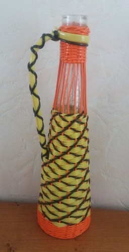 Bouteille verre scoubidou - en,