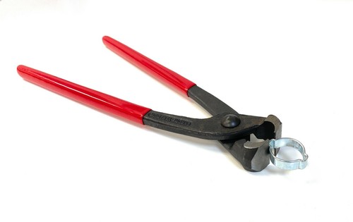 Pince oreille clip - À,