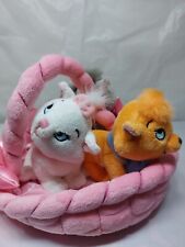 Peluche Disney Les Aristochats Marie Berlioz Toulouse panier The Aristocats