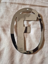 plaque F  , accessoire pour tout véhicule ancien