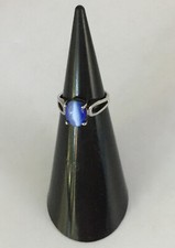 BAGUE/ ARGENT/ CABOCHON PIERRE