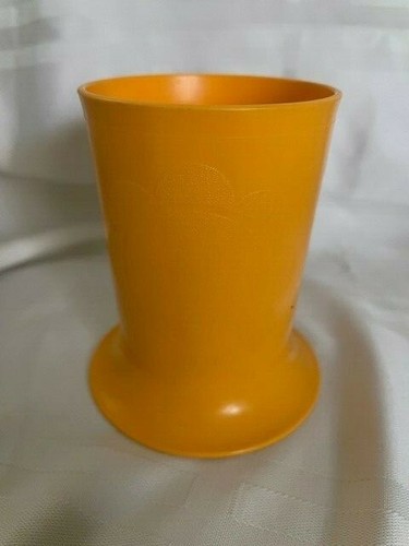Vintage tupperware sippy - vintage, cup