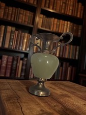 Vase miniature ancien en onyx