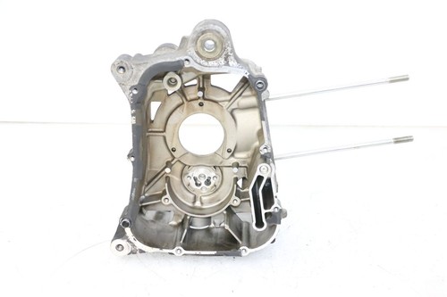 Carter moteur droit yamaha - moteur,