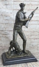 Bronze Sculpture, Main