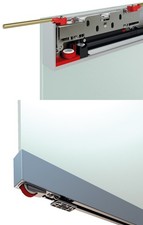 Porte coulissante avec rail