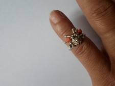 bague en argent massif, style