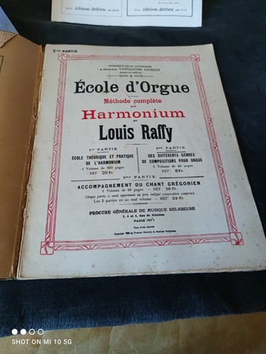 Livre partitions école - livre,