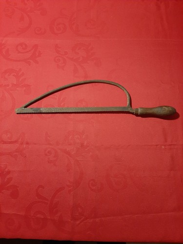 Ancienne scie arche - ancienne,