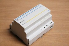 Occasion : HAGER TJ 104B / TJ104B / Programmateur annuel 20 voies + RHM + LOGI