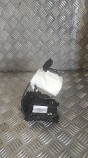 Serrure fermeture porte avant
