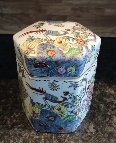 Superbe pot couvert - , à