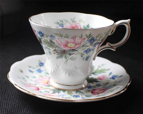 70s royal albert - albert, porcelaine