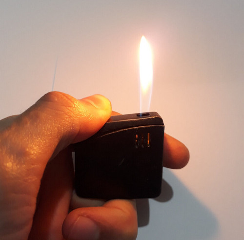 Ancien cache briquet - , poche