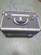  Pratique solide Vend malette