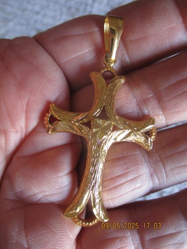 Superbe croix coeur - coeur, de