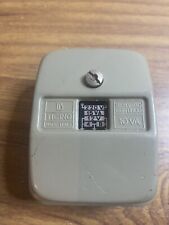 Transformateur 220 v sec.12v