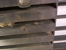 Calandre RENAULT B110