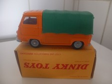 DINKY TOYS PICK UP "ESTAFETTE"