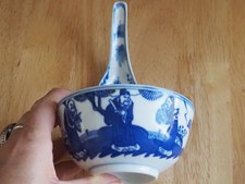 ancien bol en porcelaine chinoise déco 3 sages  & sa cuillère. Diam 11,5 cm. TBE