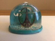 ANCIENNE BOULE A NEIGE COLLECTION PARIS TOUR  EIFFEL VINTAGE 1970